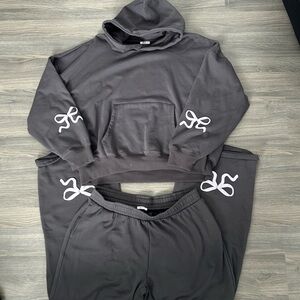 Grey and Lilac Oversized Fit Bow Print Accent Sweatset with Sweatshirt and Pants